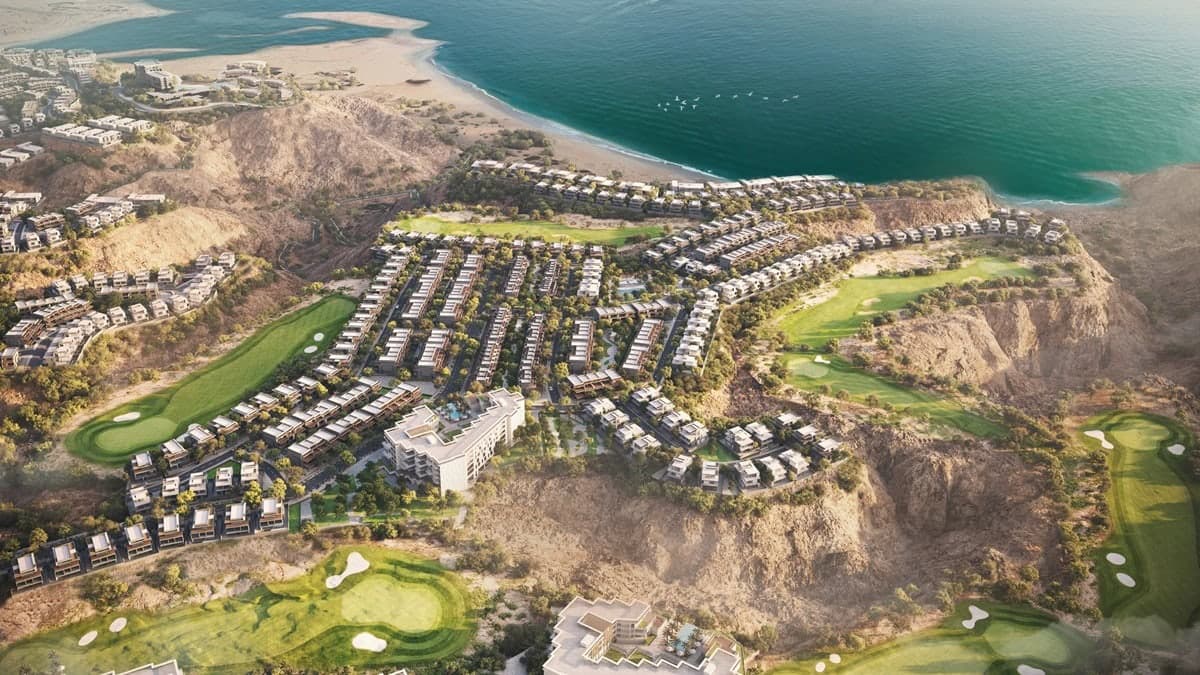 3 Bedroom Townhouse Mid-Range at Sunrise Haven Villas - View 7